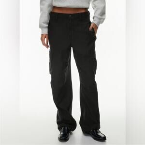 Aritzia TNA Supply Cargo Baggy Pants black sz 8